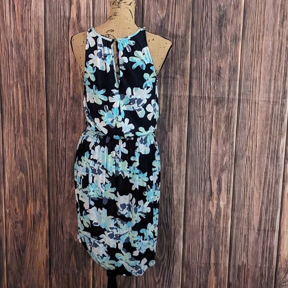 Banana Republic Dress - Picture 2 of 9